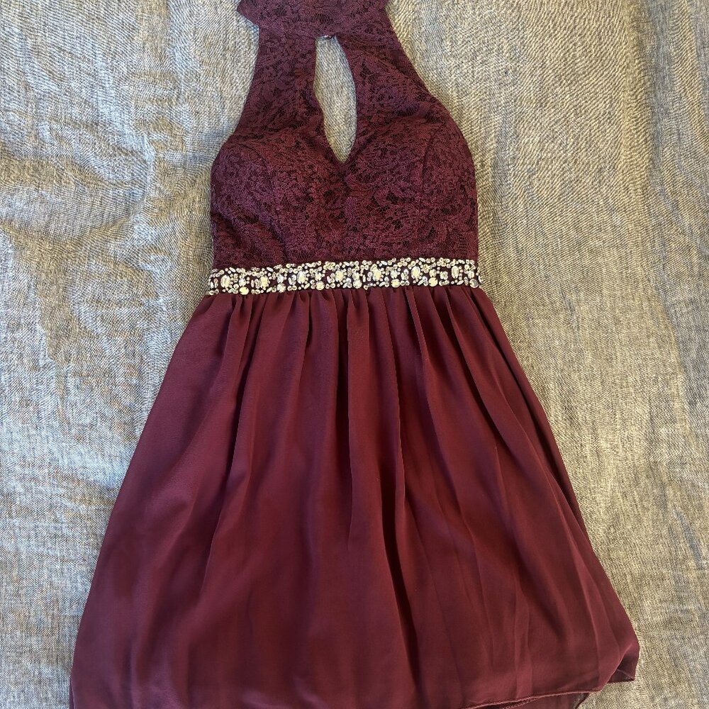 Empire Waist / Choker Dress - Maroon Lace on top - Sz 7